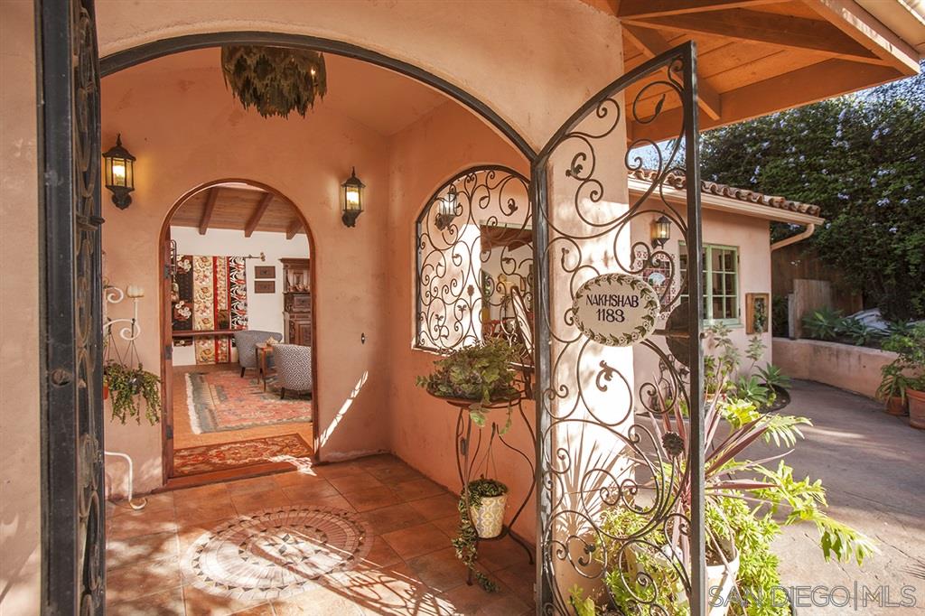 1183 Saxony Road Encinitas, CA 92024 - Photo 6 of 14