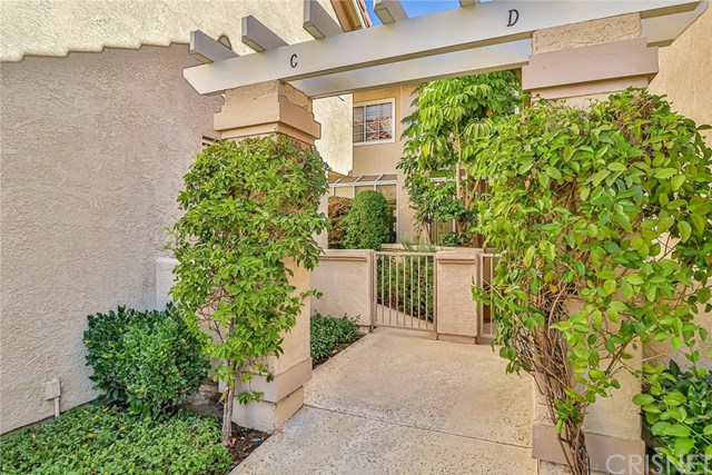 610 Geranium Lane, Unit C Simi Valley, CA 93065 - Photo 16 of 49