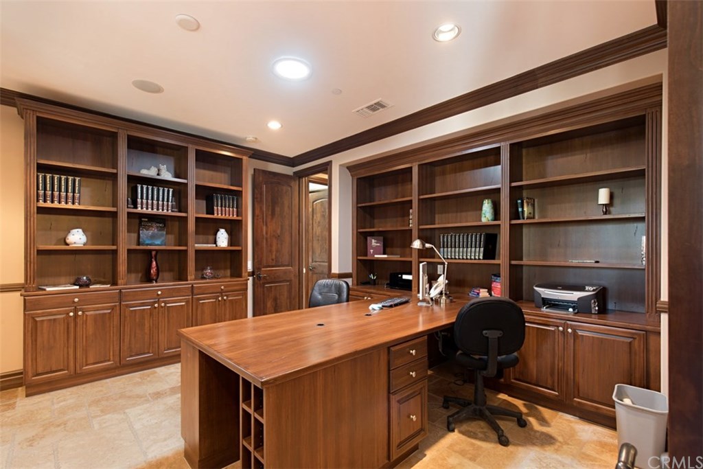 1640 Hillside Avenue Norco, CA 92860 - Photo 22 of 75 Executive office with French doors to foyer