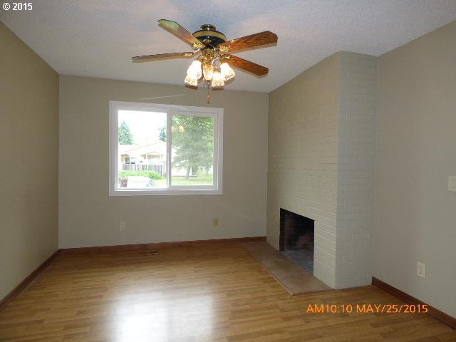6585 Southwest 203rd Avenue Aloha, OR 97078 - Photo 12 of 16