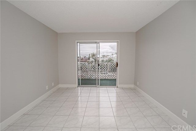 $350,000 | 955 East 3rd Street, Unit 405, Long Beach, CA 90802