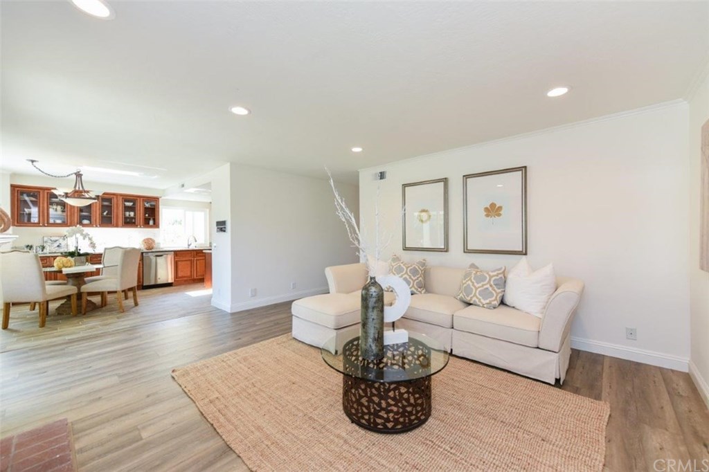 48 Sunlight Irvine, CA 92603 - Photo 24 of 60