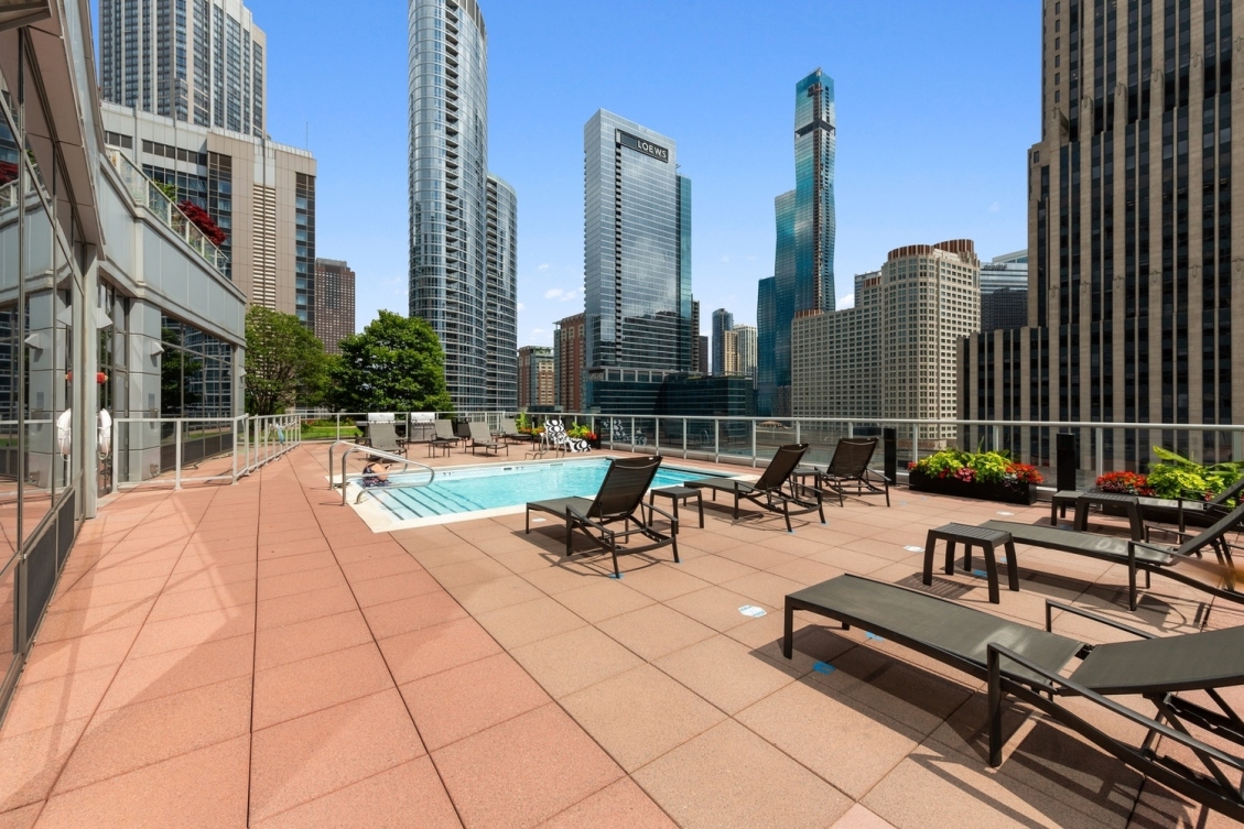 240 E Illinois St, Chicago, IL 60611 - Photo 21 of 32