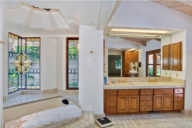 16449 La Via Feliz Rancho Santa Fe, CA 92067 - Photo 13 of 17