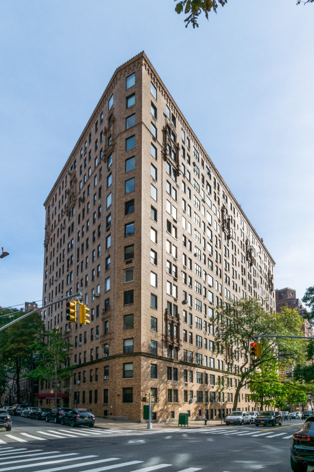 118 Riverside Drive 118 Riverside Dr, Manhattan, NY 10024 - Photo 1 of 4