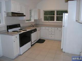 20 Old Mt Kisco Road Armonk, NY 10504 - Photo 4 of 4