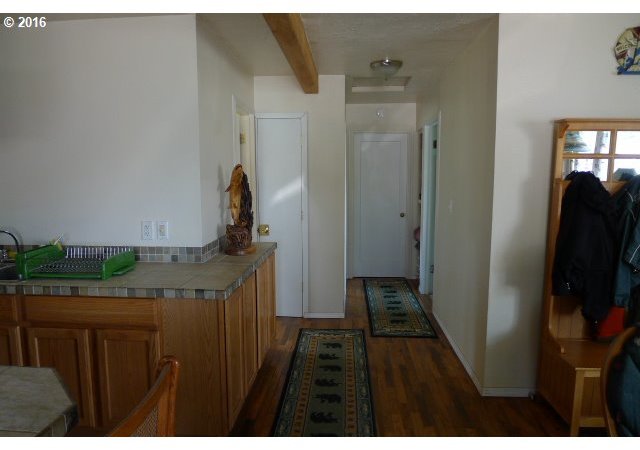 699 East Alder Place Reedsport, OR 97467 - Photo 16 of 18 Gallery Image 16