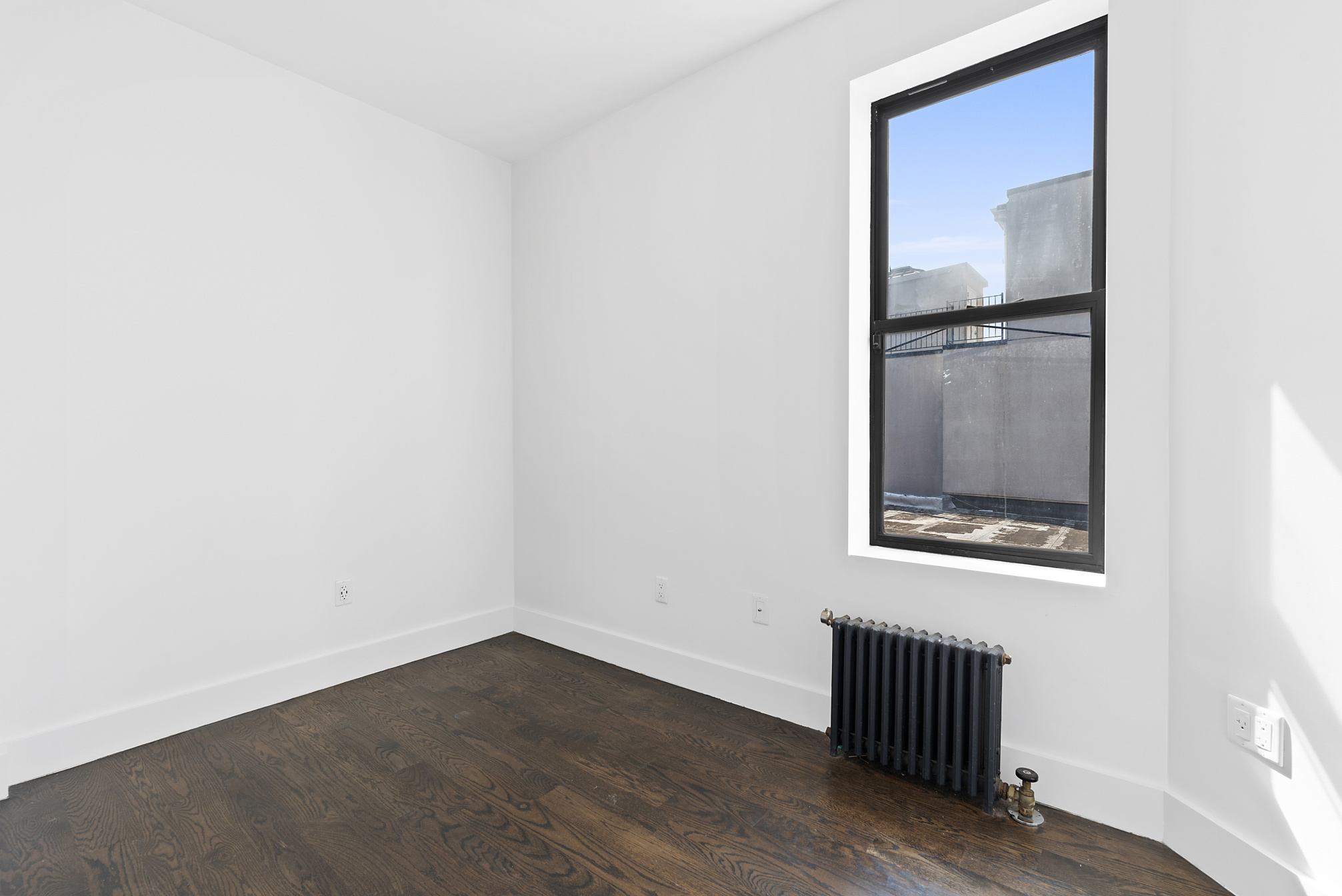 267 Clifton Place, Unit 5D Brooklyn, NY 11216 - Photo 4 of 7