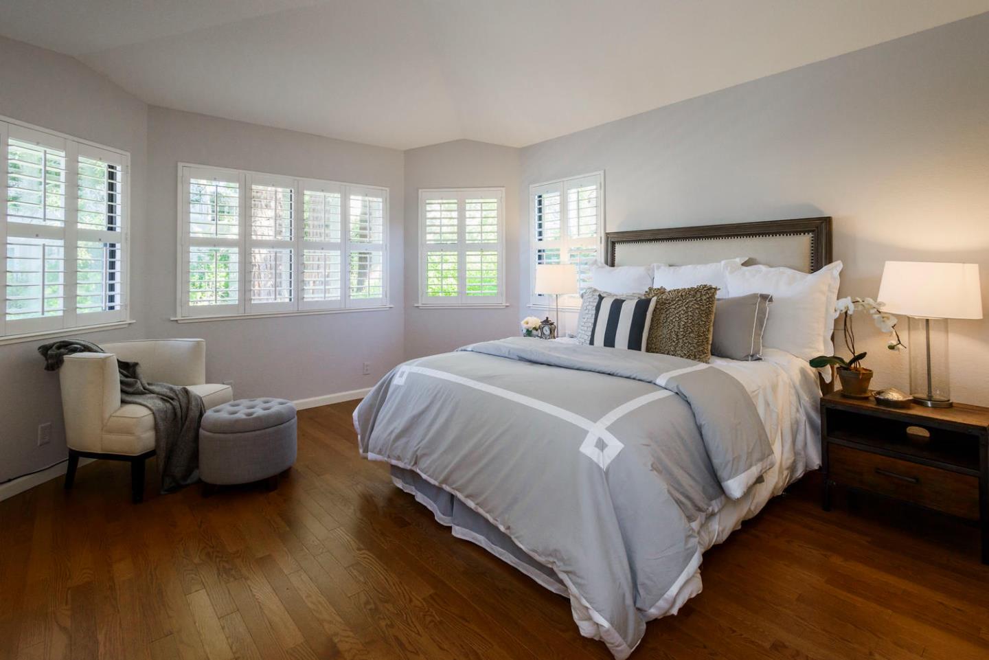 710 Edgewood Road San Mateo, CA 94402 - Photo 11 of 23