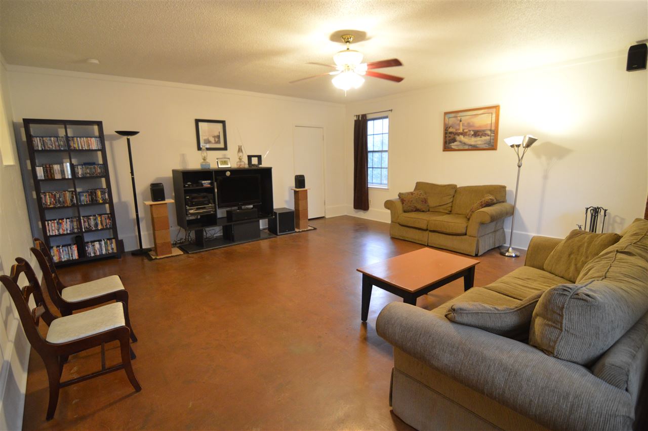 5110 Dovewood Road Memphis, TN 38134 - Photo 4 of 25 Gallery Image 4