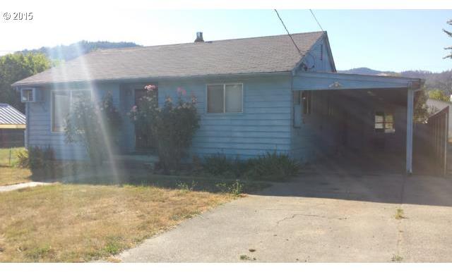 468 East 3rd Avenue Riddle, OR 97469 - Photo 6 of 14