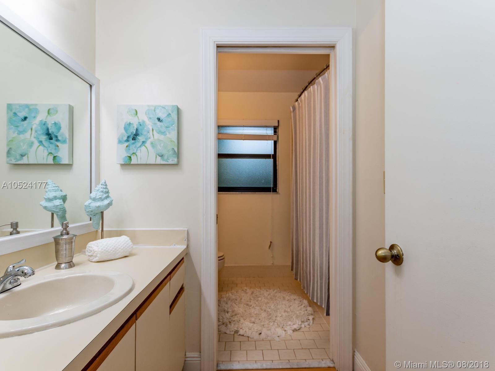 3044 Perriwinkle Circle Davie, FL 33328 - Photo 49 of 60