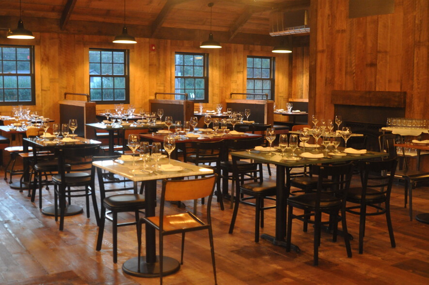 203 BridgehamptonSag Harbor Turnpike, Bridgehampton, NY 11932 Compass