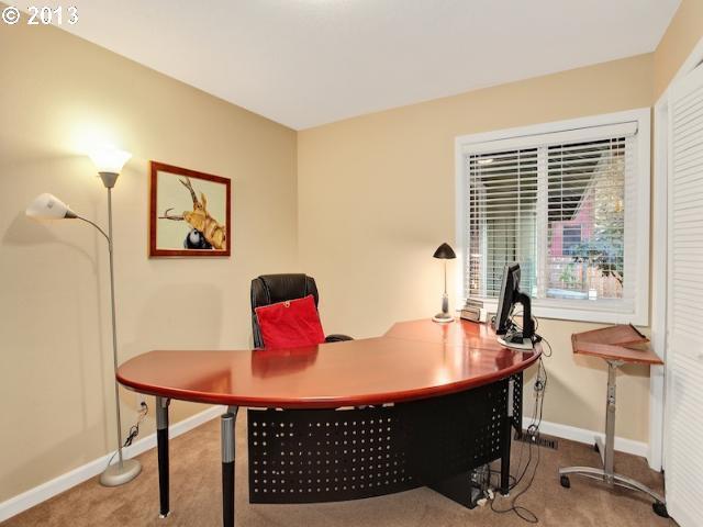 6700 Southwest Raleighview Court Portland, OR 97225 - Photo 6 of 16 Gallery Image 6