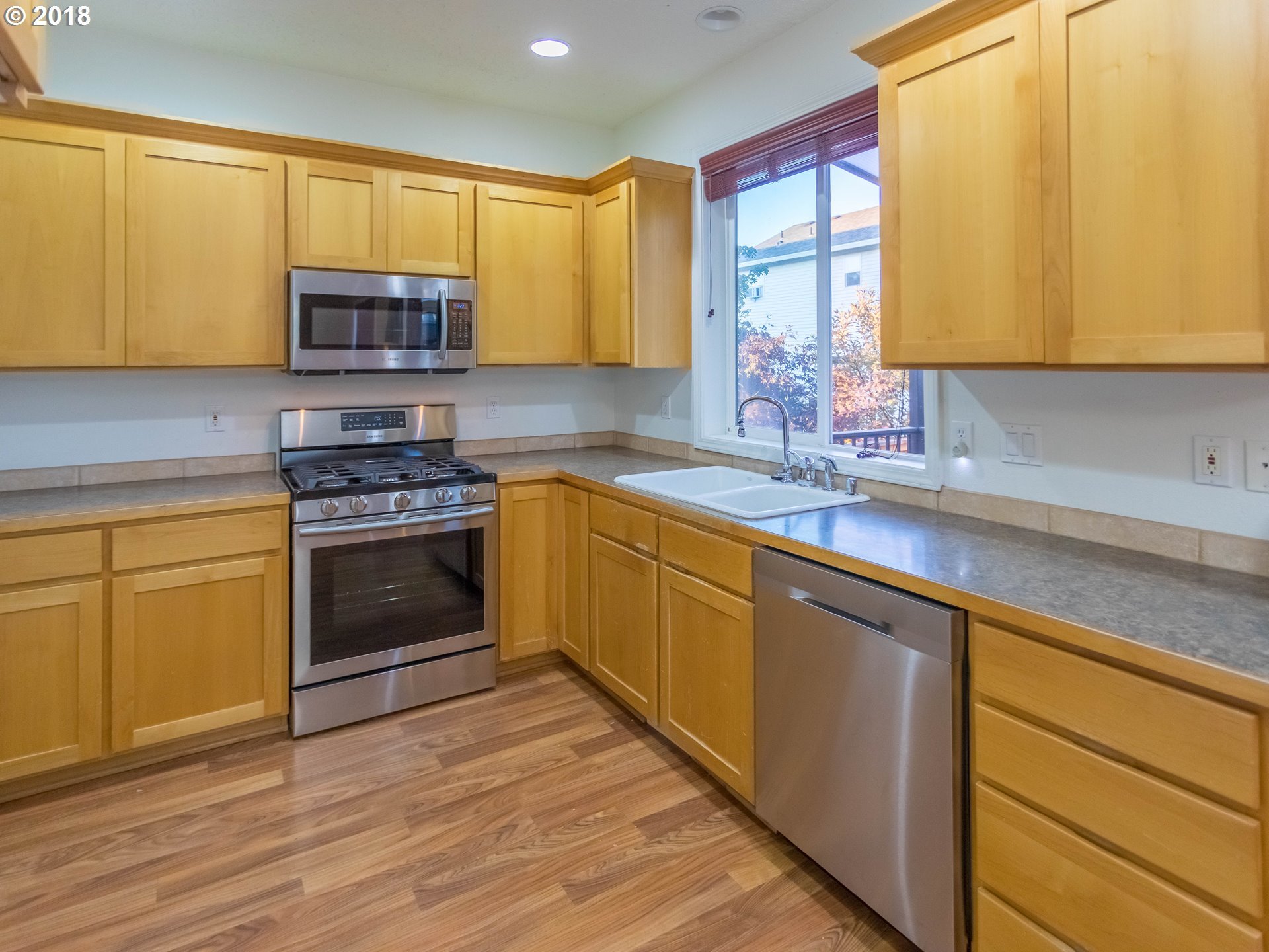 19262 Pine Street Sandy, OR 97055 - Photo 12 of 28 Gallery Image 12