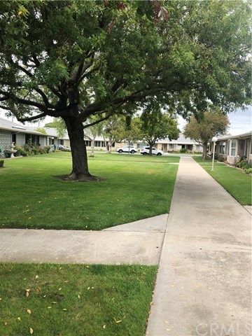 $320,000 | 1570 Glenview Road, Unit M1271K, Seal Beach, CA 90740