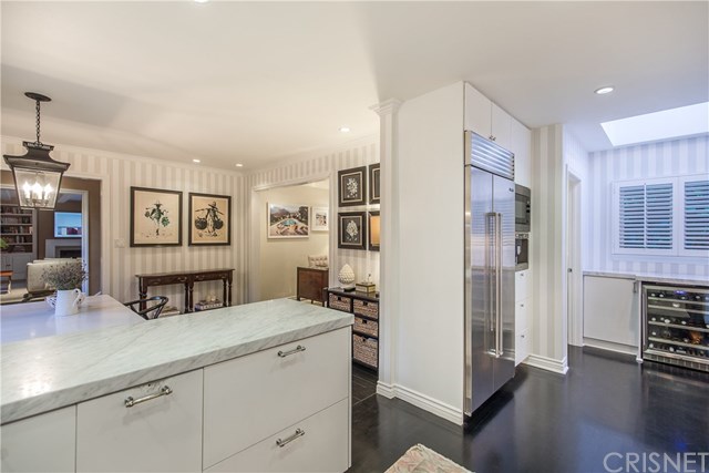 8809 Evanview Drive Los Angeles, CA 90069 - Photo 18 of 46