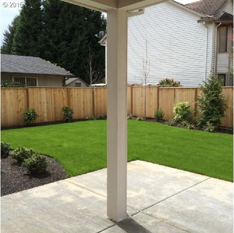 4475 Southwest Carson Street Portland, OR 97219 - Photo 2 of 24 Gallery Image 2