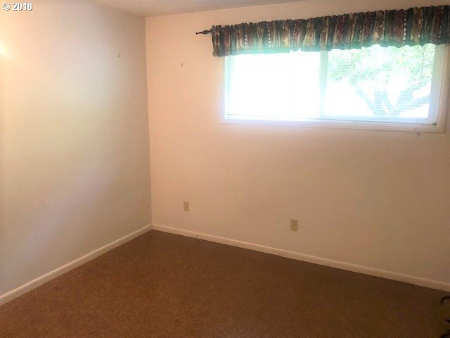 94320 Old Marcola Road Marcola, OR 97454 - Photo 14 of 30 Gallery Image 14