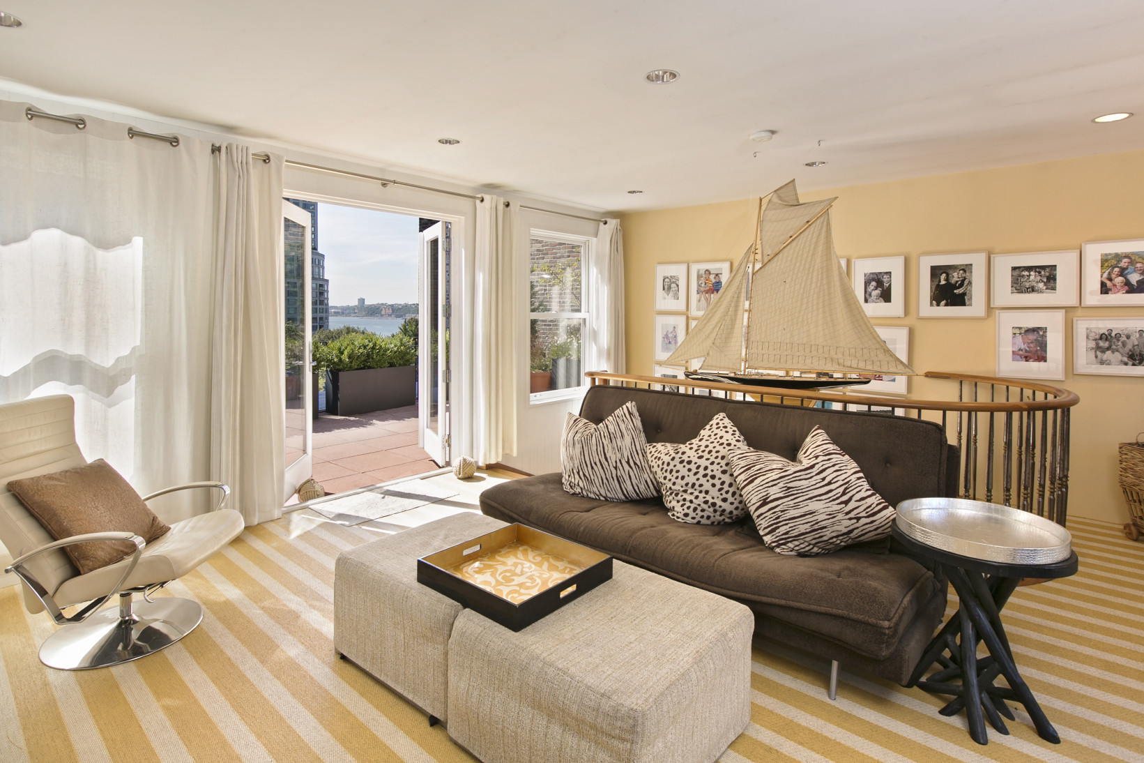 323 West 74th Street Manhattan, NY 10023 - Photo 16 of 24