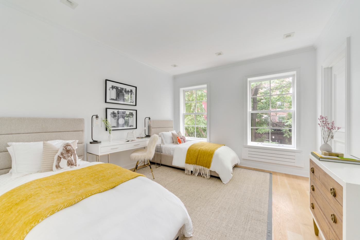 8 Perry Street Manhattan, NY 10014 - Photo 7 of 12