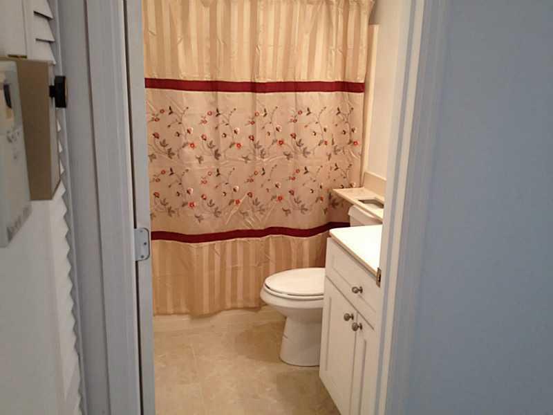 Boca Teeca Boca Raton, FL 33487 - Photo 13 of 24