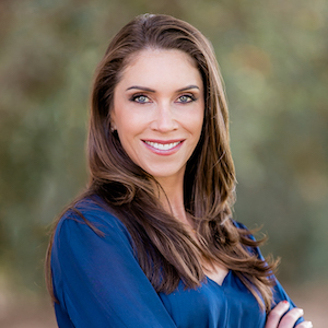 Jacki Asplund, Agent in  - Compass