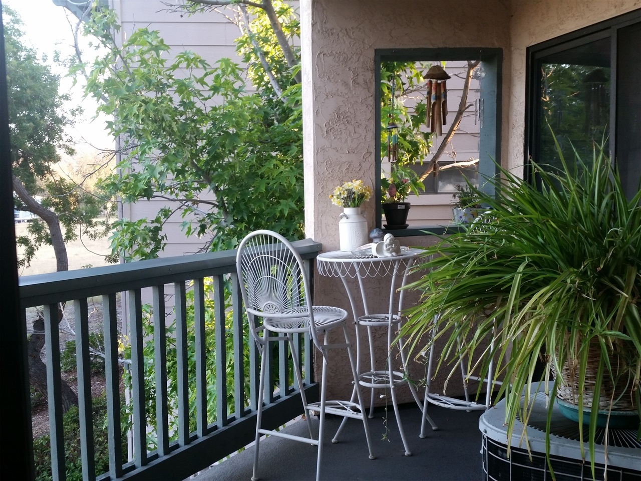 2922 Elm Tree Court Spring Valley, CA 91978 - Photo 5 of 21 Gallery Image 5