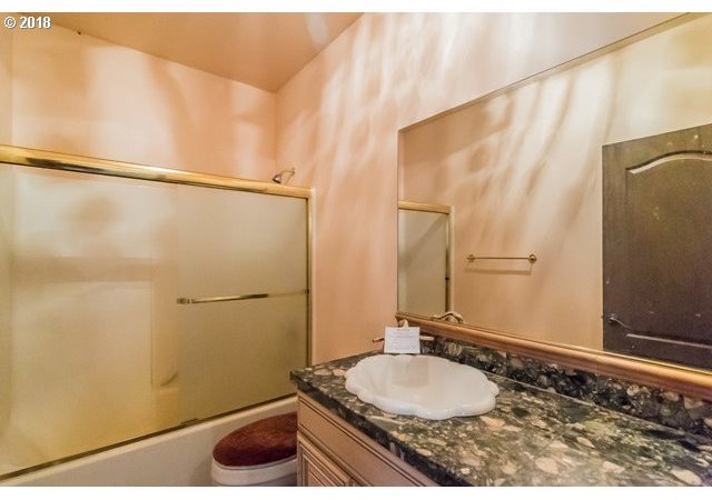 47275 Northwest Dingheiser Road Banks, OR 97106 - Photo 16 of 21 Gallery Image 16