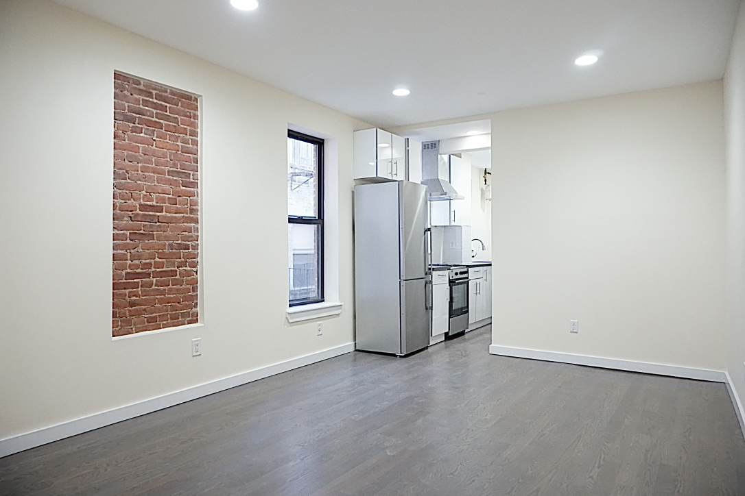 171 West 80th Street, Unit 6 Manhattan, NY 10024 - Photo 2 of 9