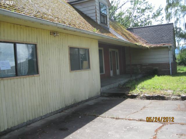2960 Thomsen Road Hood River, OR 97031 - Photo 2 of 11 Gallery Image 2
