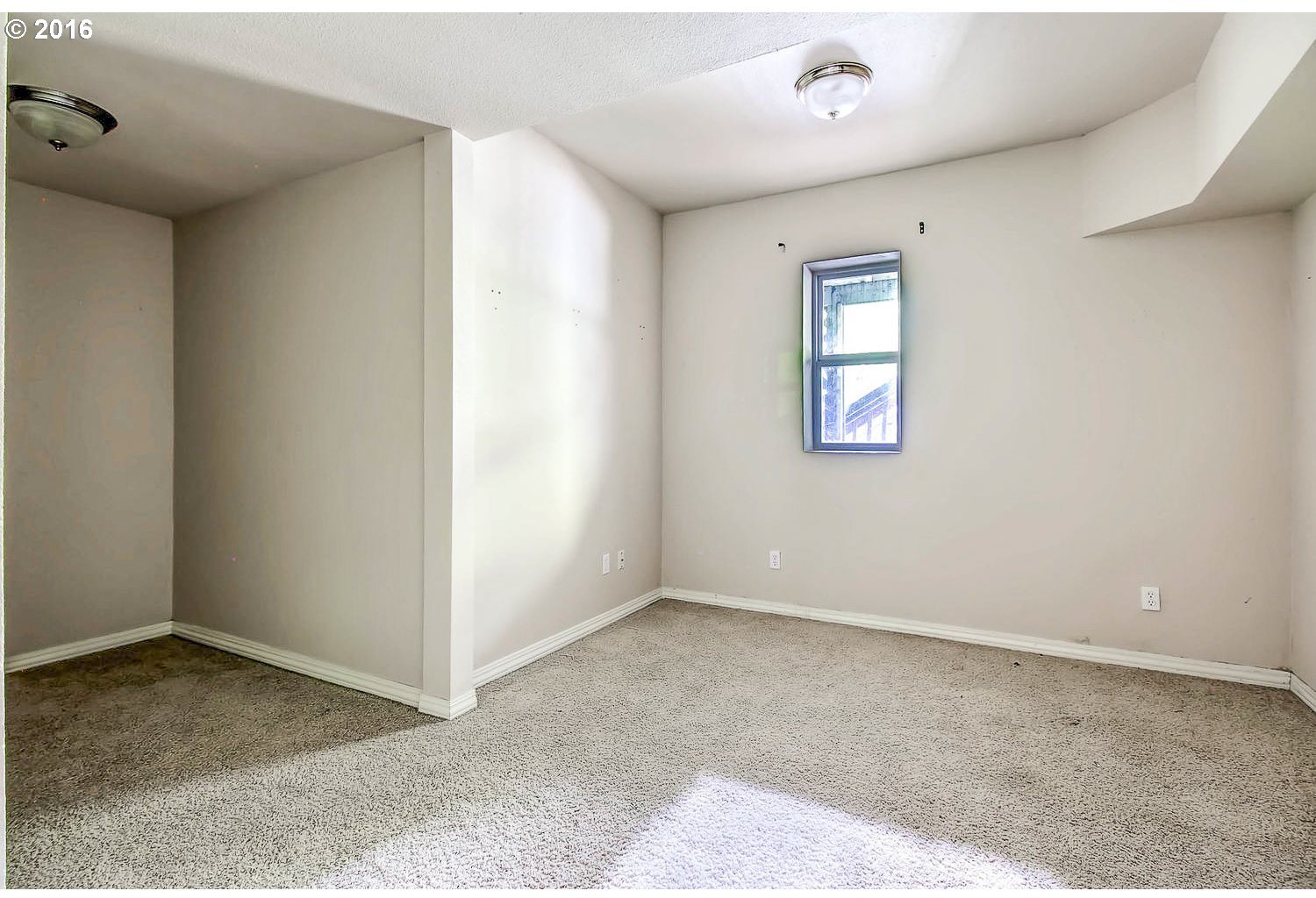 10105 Southwest Shearwater Loop Beaverton, OR 97007 - Photo 15 of 27 Gallery Image 15