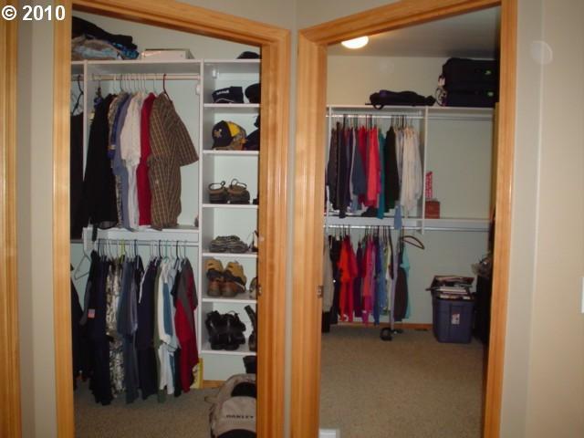 1111 Country Club Road Hood River, OR 97031 - Photo 7 of 16 Gallery Image 7