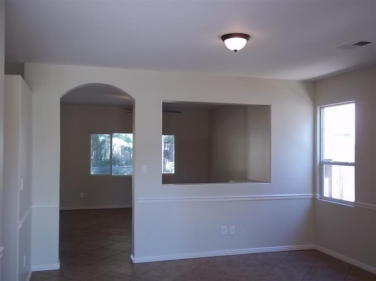 6920 Raven Pass Street Bakersfield, CA 93313 - Photo 2 of 10