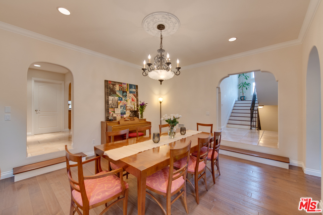 10578 Putney Road Los Angeles, CA 90064 - Photo 11 of 53