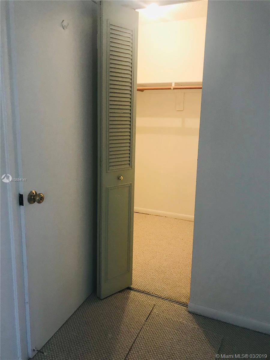 1210 Southwest 76th Court Miami, FL 33144 - Photo 16 of 23