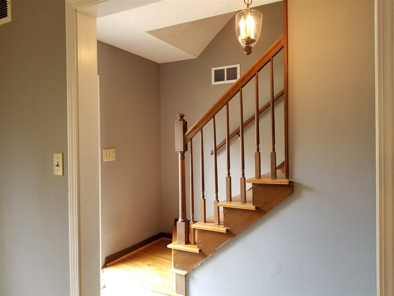 4849 Yale Road Memphis, TN 38128 - Photo 8 of 13 Gallery Image 8