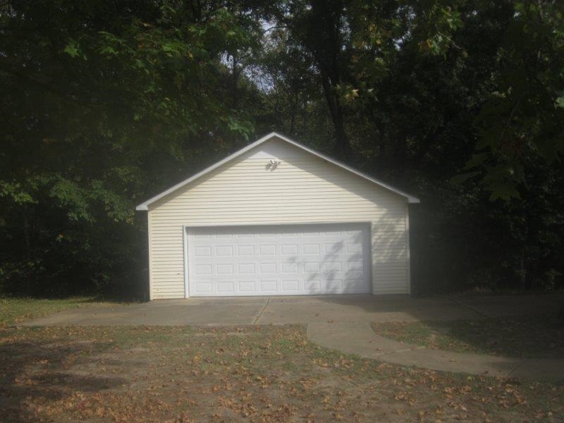 1320 Kelly Road Dyersburg, TN 38024 - Photo 3 of 18