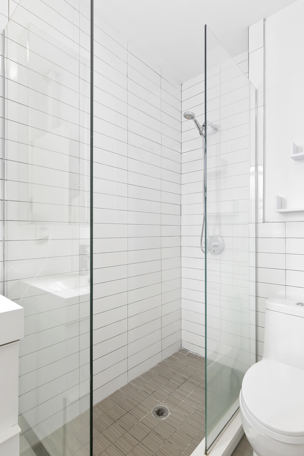 43-18 25th Avenue, Unit 12 Queens, NY 11103 - Photo 5 of 5