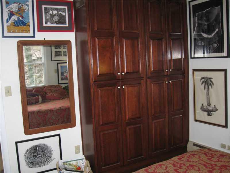 799 Scrubgrass Road Mt. Lebanon, PA 15243 - Photo 12 of 25 Gallery Image 12