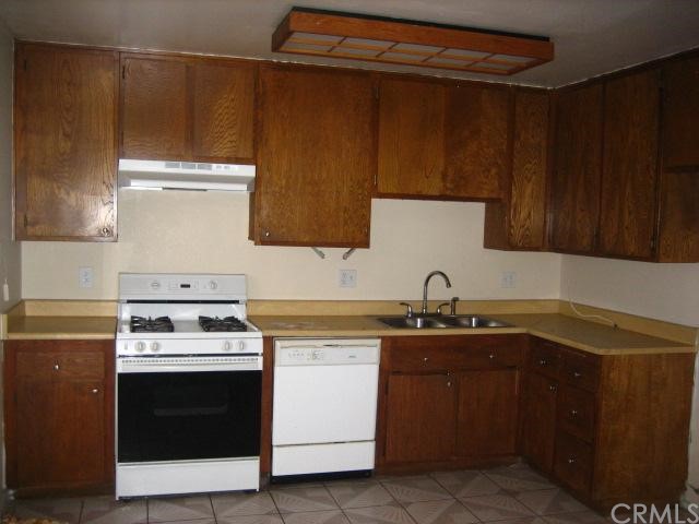 41026 Vía Halcon Temecula, CA 92591 - Photo 1 of 1