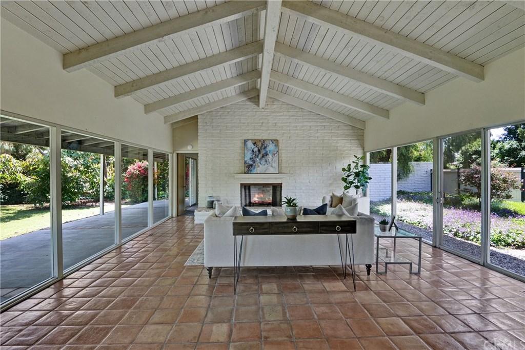 2210 Yucca Avenue Fullerton, CA 92835 - Photo 10 of 32