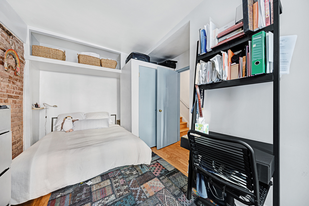 31 8th Avenue, Unit 5 Manhattan, NY 10014 - Photo 6 of 9