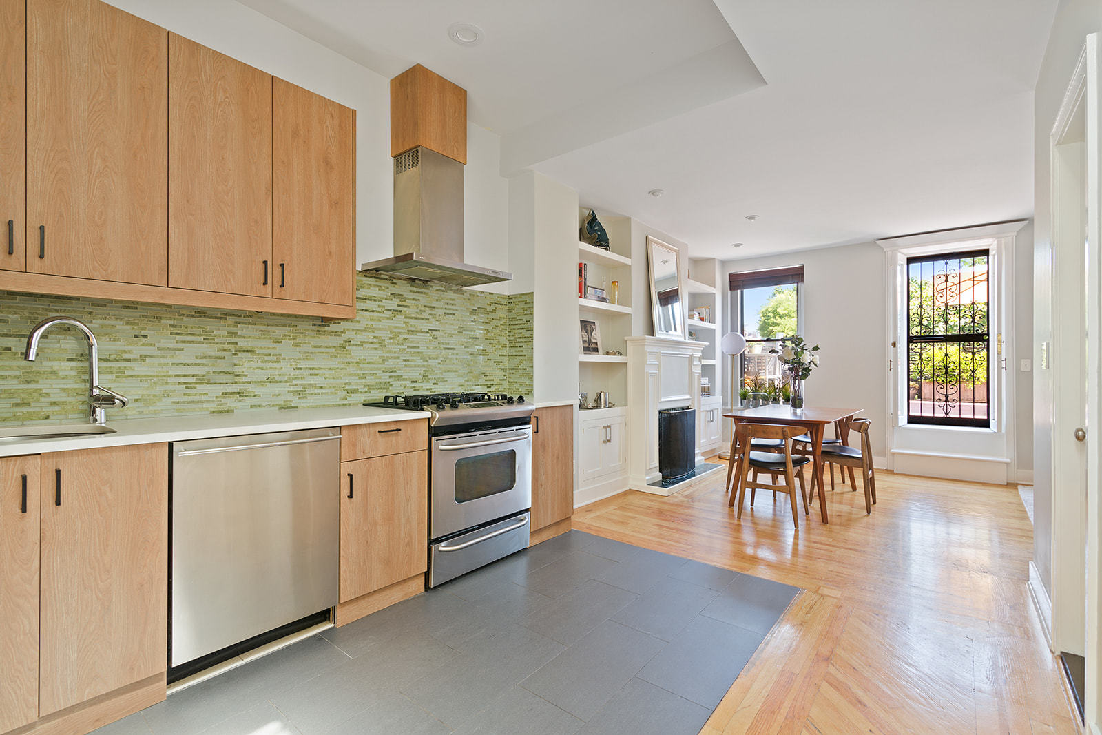 255 6th Avenue, Unit 4 Brooklyn, NY 11215 - Photo 3 of 11