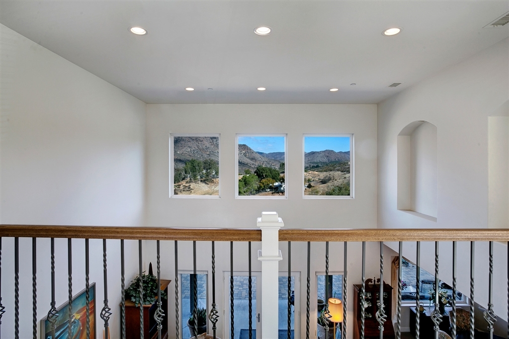 2652 Vista Del Rio Fallbrook, CA 92028 - Photo 8 of 25