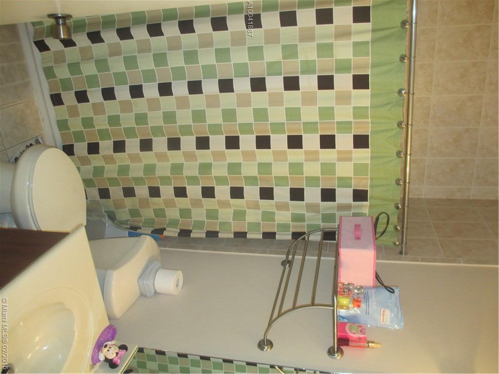 2159 Siena Terrace, Unit 401 Hollywood, FL 33021 - Photo 24 of 35