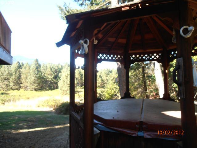 501 Rogue Riffle Drive Grants Pass, OR 97526 - Photo 11 of 14 Gallery Image 11