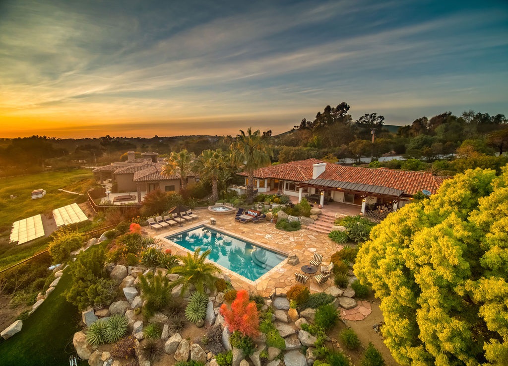 3529 Dove Hollow Road Encinitas, CA 92024 - Photo 2 of 25