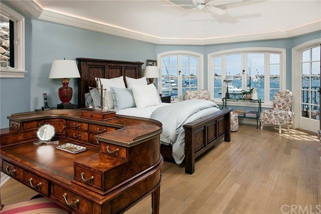 $6,430,000 | 808 South Bay Front, Newport Beach, CA 92662