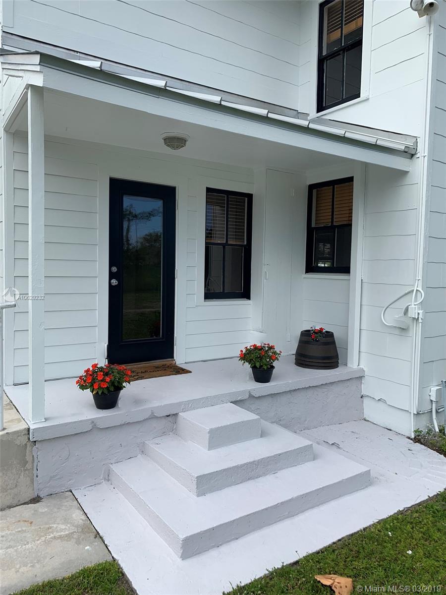 4518 County Line Road Tequesta, FL 33469 - Photo 4 of 23